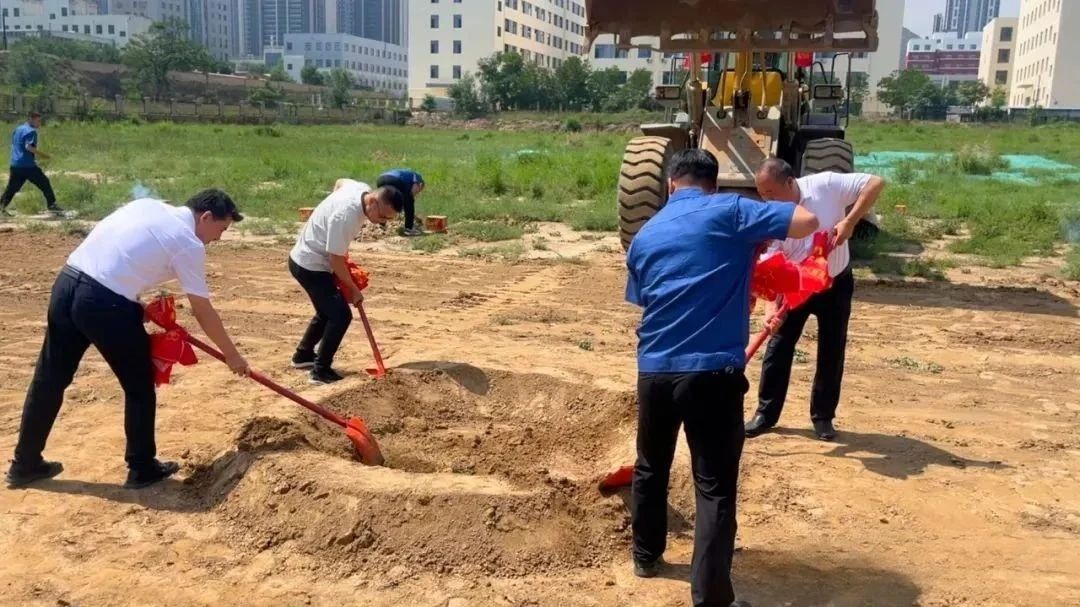 1753680992704387.jpg 1753680992704387.jpg